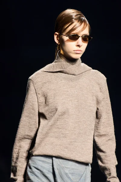 Look 60